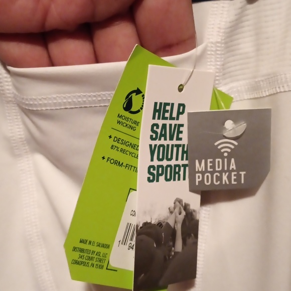 Compression garment - Picture 2 of 7